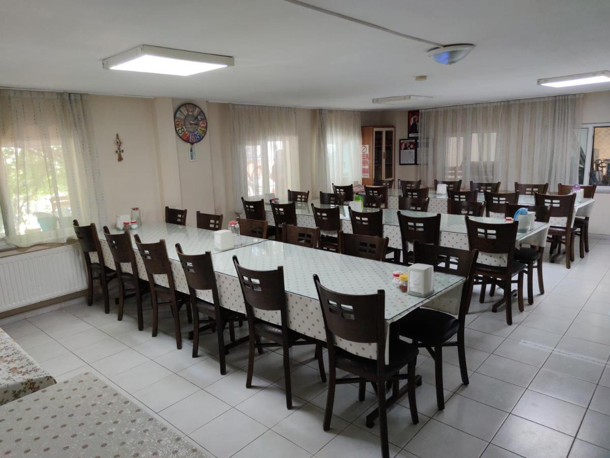 Apart Otel Dunya *